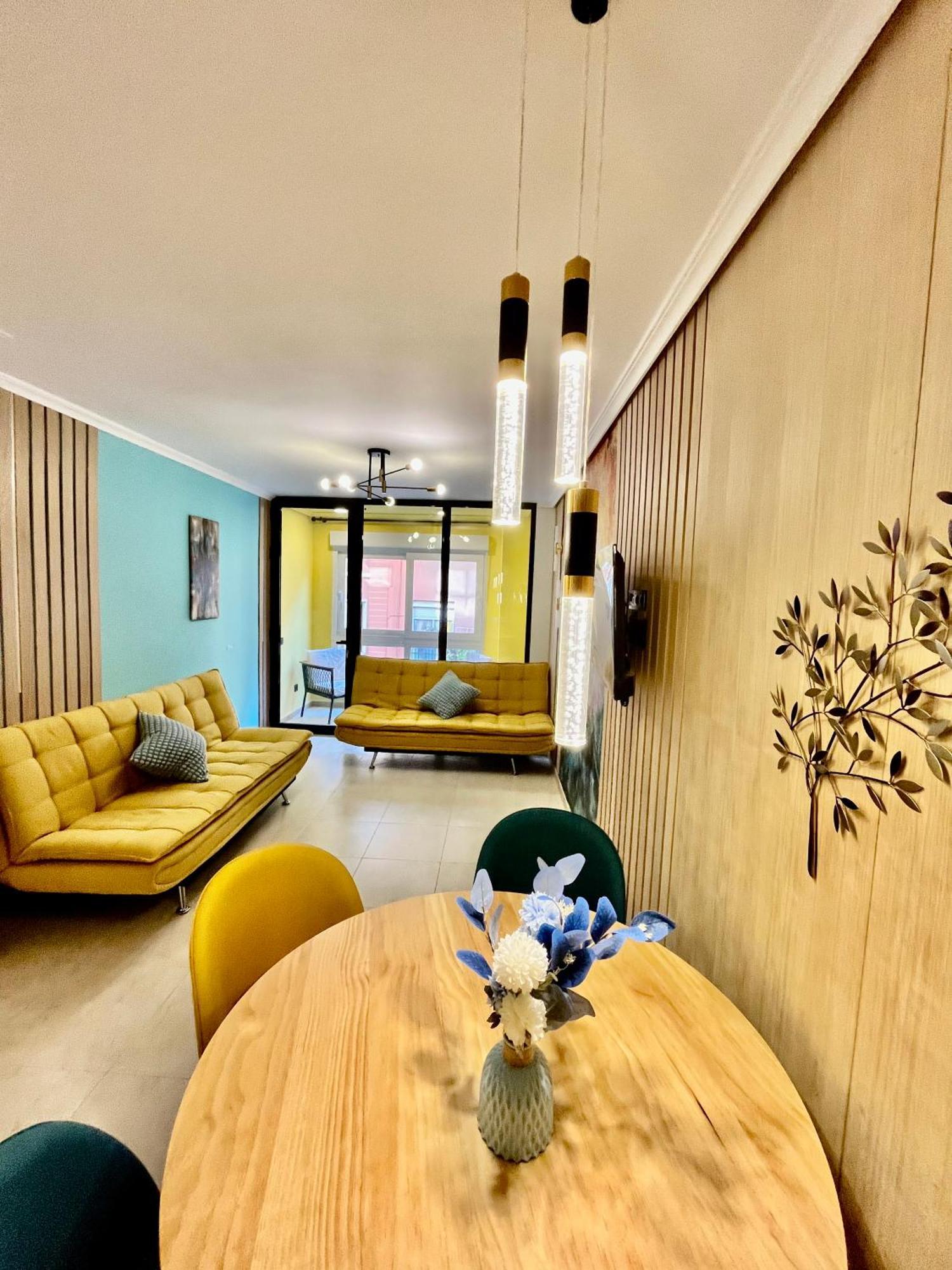 אליקאנטה Elegante Apartamento Tres Colores מראה חיצוני תמונה