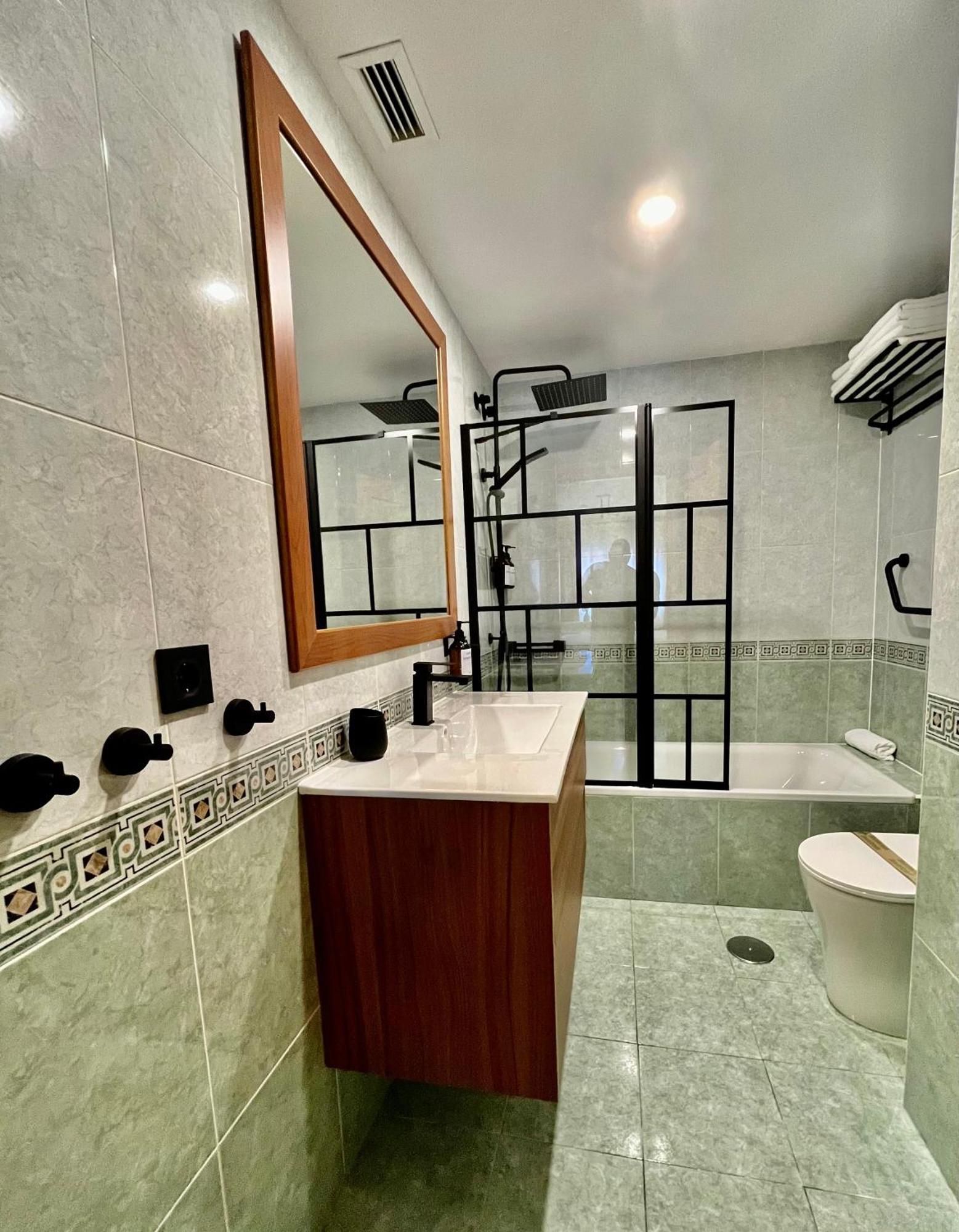 אליקאנטה Elegante Apartamento Tres Colores מראה חיצוני תמונה