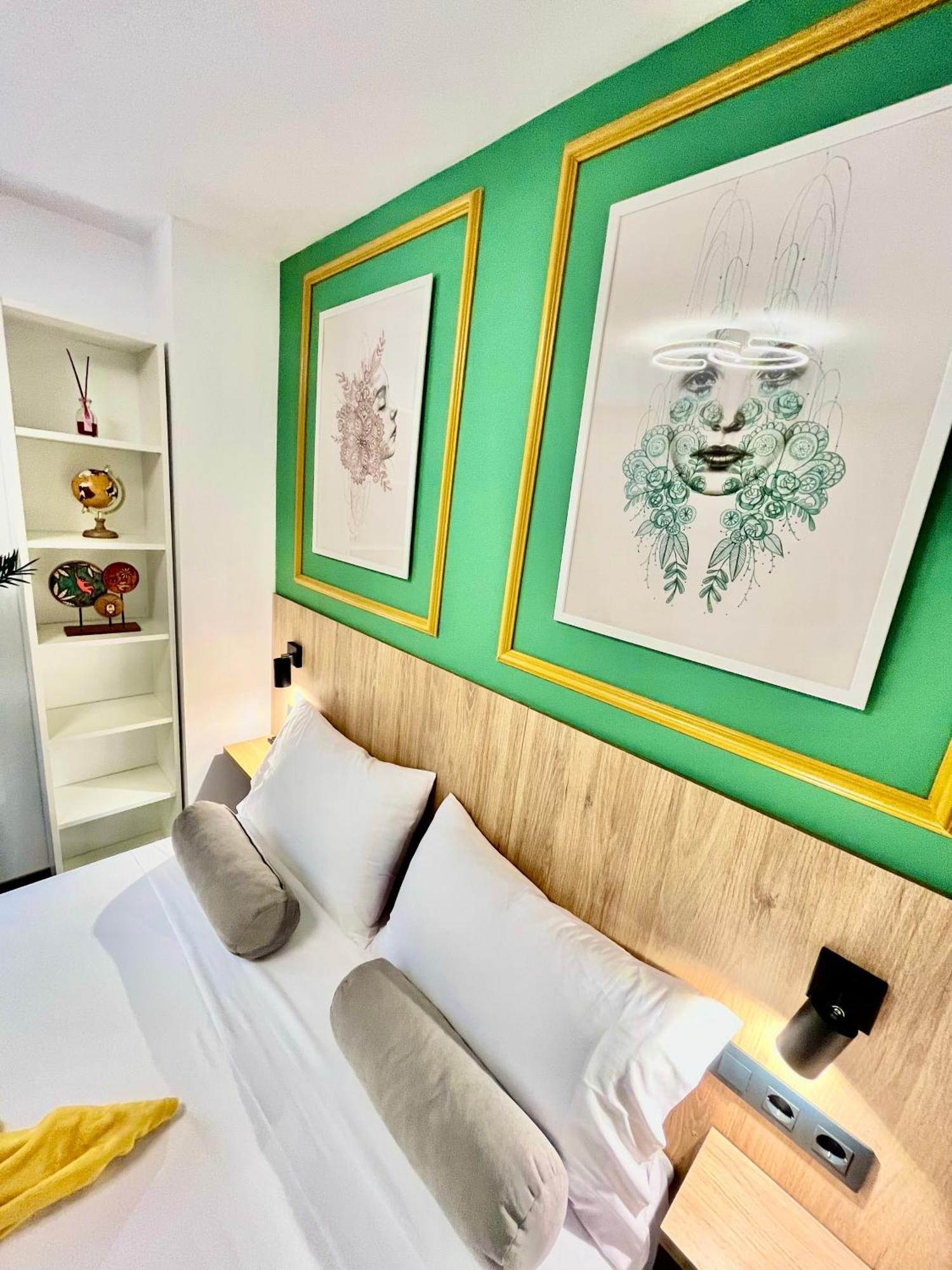אליקאנטה Elegante Apartamento Tres Colores מראה חיצוני תמונה