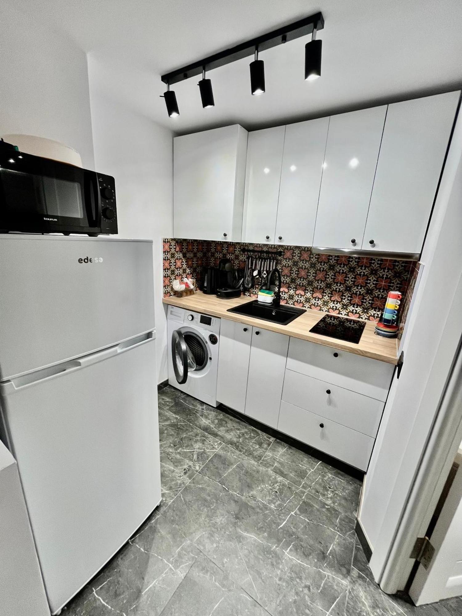 אליקאנטה Elegante Apartamento Tres Colores מראה חיצוני תמונה