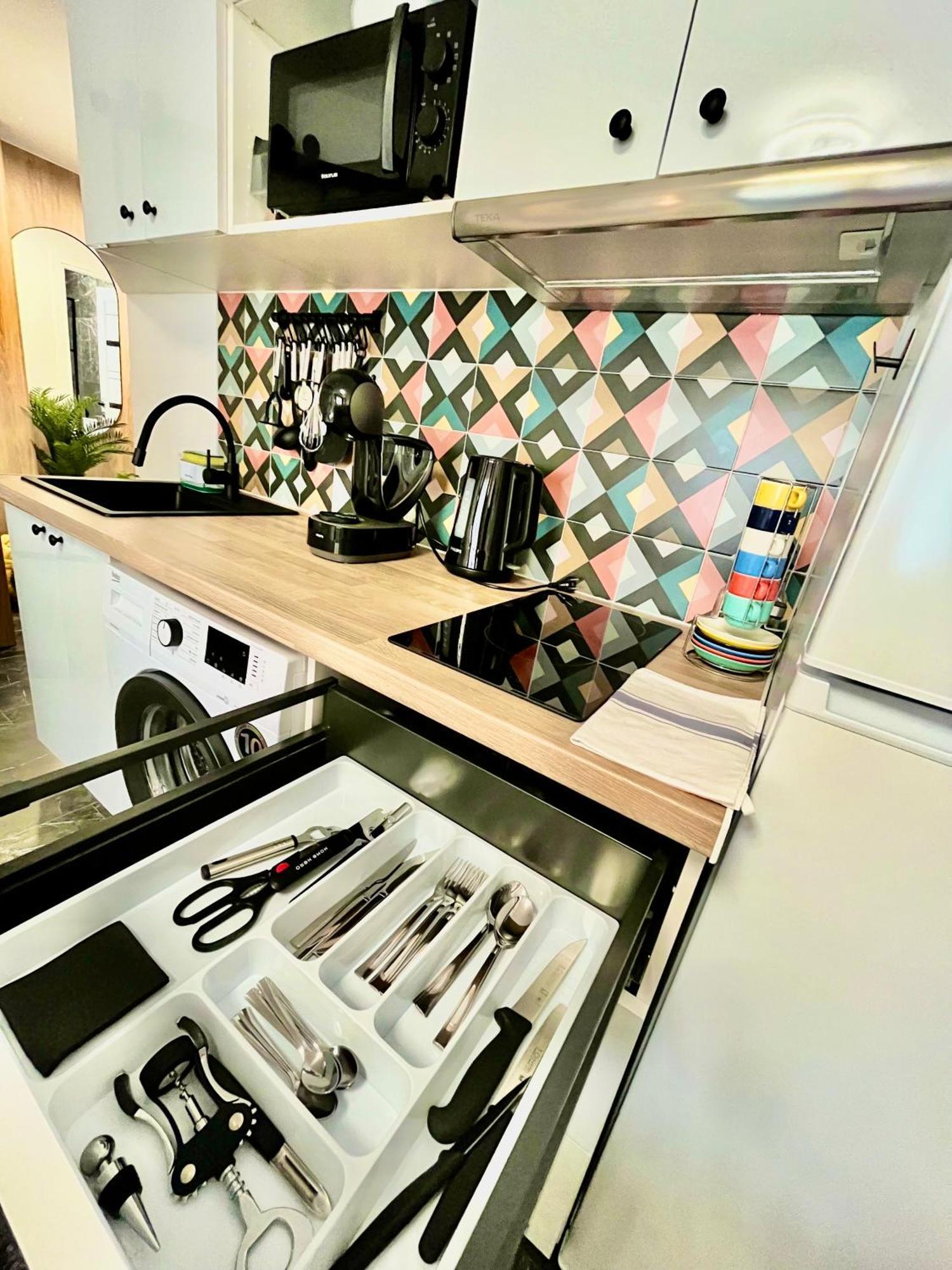 אליקאנטה Elegante Apartamento Tres Colores מראה חיצוני תמונה